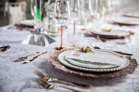 kpl table|pictures of charger plate settings.